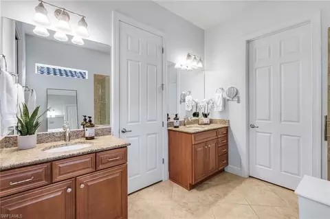 Bath - 9103 Graphite Cir, Naples, FL 34120 photo 2 of 3