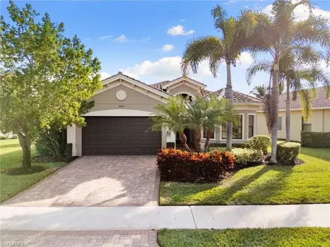 2845 Cinnamon Bay Cir, Naples, FL 34119