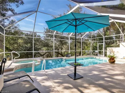 353 Steerforth Ct, Naples, FL 34110 photo 32