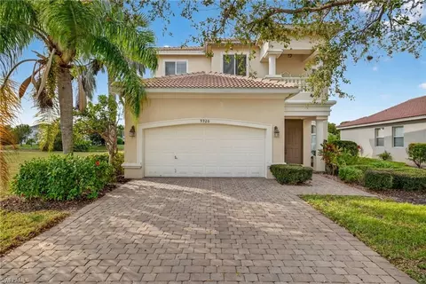 9920 Springlake Cir, Estero, FL 33928