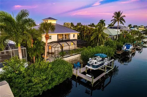 27111 Flamingo Dr, Bonita Springs, FL 34135