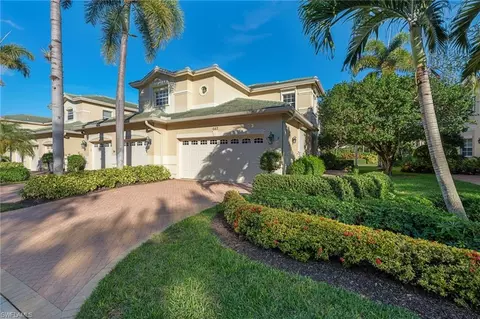 642 Vintage Reserve Cir #3D, Naples, FL 34119