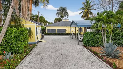 27526 Big Bend Rd, Bonita Springs, FL 34134
