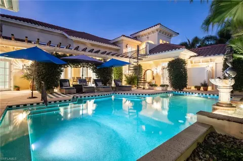 3351 Creekview Dr, Bonita Springs, FL 34134
