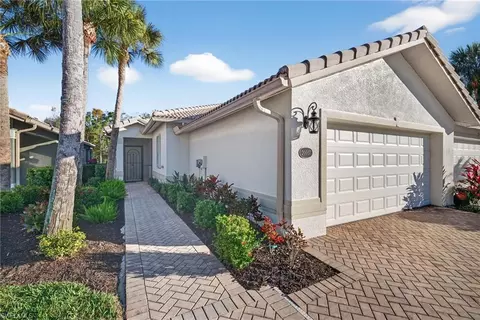 20037 Serre Dr, Estero, FL 33928