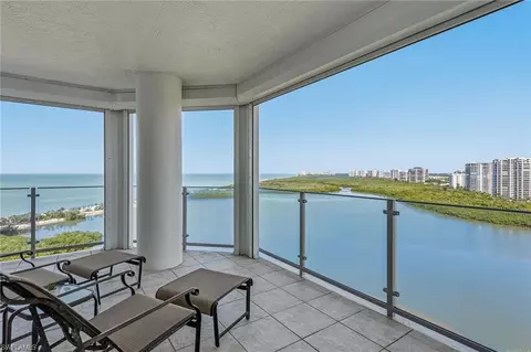 View/Area - 60 Seagate Dr #1606, Naples, FL 34103 photo 4 of 13