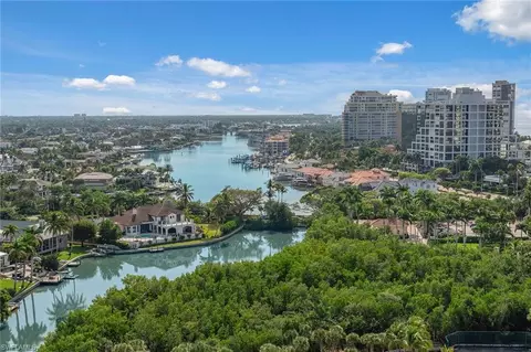 View/Area - 60 Seagate Dr #1606, Naples, FL 34103 photo 8 of 13