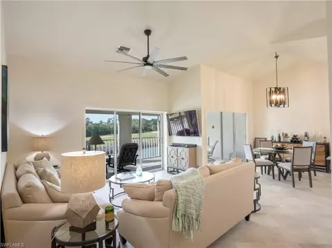 13000 Castle Harbour Dr #J3, Naples, FL 34110