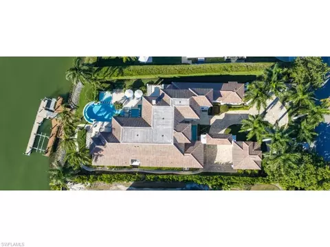 View/Area - 3520 Gin Ln, Naples, FL 34102 photo 1 of 2