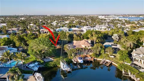 442 18th Ave S, Naples, FL 34102 photo 4