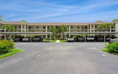 5716 Deauville Cir #I205, Naples, FL 34112