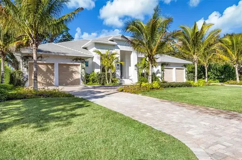 Exterior - 4851 Crayton Rd, Naples, FL 34103 photo 2 of 6