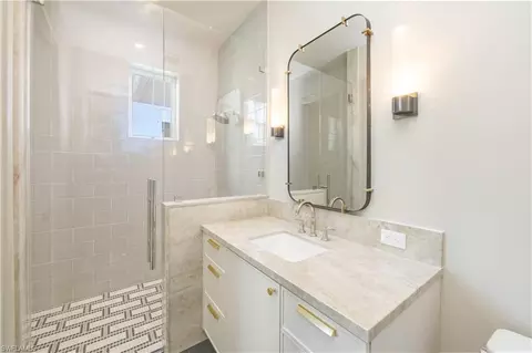 Bath - 4851 Crayton Rd, Naples, FL 34103 photo 4 of 11