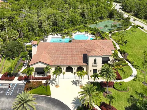 View/Area - 4613 Abaca Cir, Naples, FL 34119 photo 8 of 8