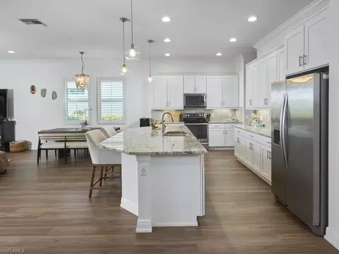 Kitchen - 4613 Abaca Cir, Naples, FL 34119 photo 2 of 3
