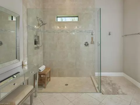 Bath - 4613 Abaca Cir, Naples, FL 34119 photo 2 of 4