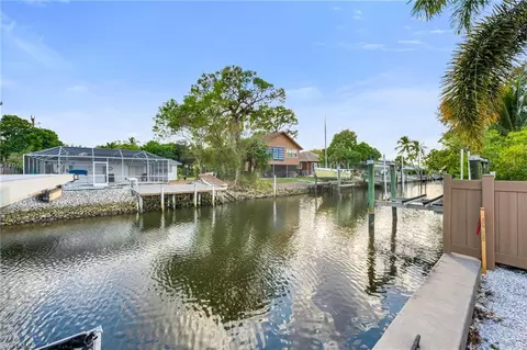 Exterior - 2772 Riverview Dr, Naples, FL 34112 photo 3 of 5