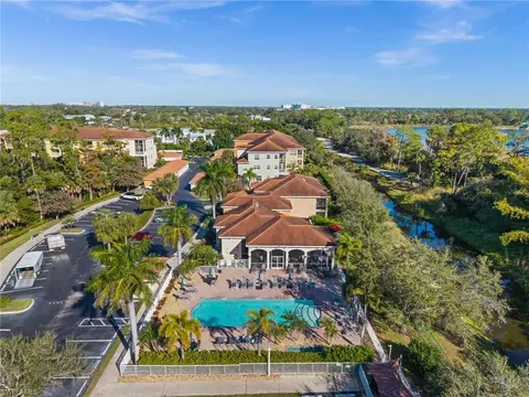 4520 Botanical Place Cir #103, Naples, FL 34112