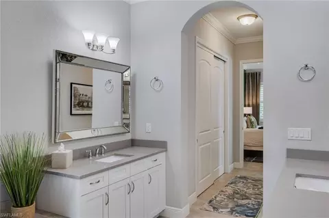 1626 Serrano Cir, Naples, FL 34105 photo 16