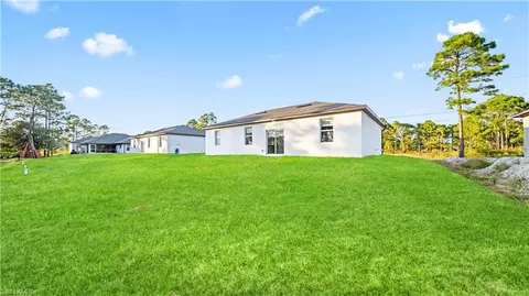 539 Hutton St E, Lehigh Acres, FL 33974 photo 24
