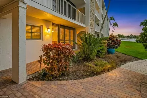 3000 Gulf Shore Blvd N #106, Naples, FL 34103