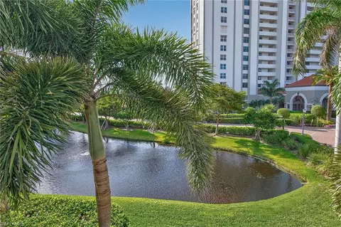 6537 Marissa Loop #4, Naples, FL 34108