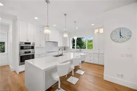 Kitchen - 331 Spring Line Dr, Naples, FL 34102 photo 2 of 4