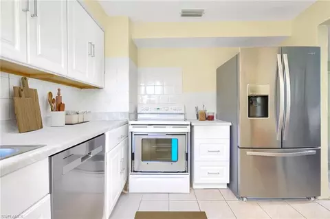 Kitchen - 5306 Martin St, Naples, FL 34113 photo 6 of 7
