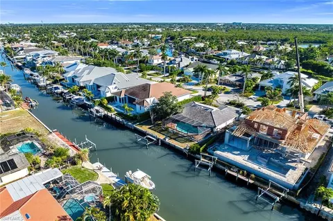 View/Area - 2170 Snook Dr, Naples, FL 34102 photo 8 of 10