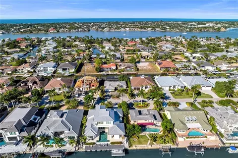 View/Area - 2170 Snook Dr, Naples, FL 34102 photo 10 of 10