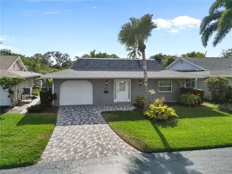 3 Crooked Ln #23, Naples, FL 34112