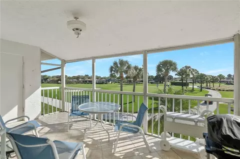 278 Winners Cir #2672, Naples, FL 34112