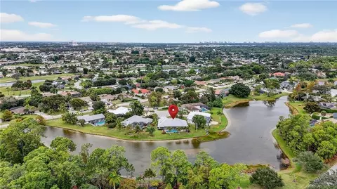 View/Area - 2248 Prince Ln, Naples, FL 34112 photo 9 of 14