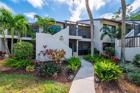 1806 Kings Lake Blvd #203, Naples, FL 34112