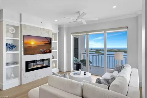 4951 Bonita Bay Blvd #2205, Bonita Springs, FL 34134