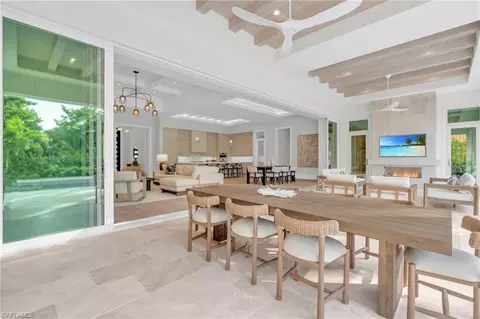 Dining - 3353 Binnacle Dr, Naples, FL 34103 photo 3 of 3