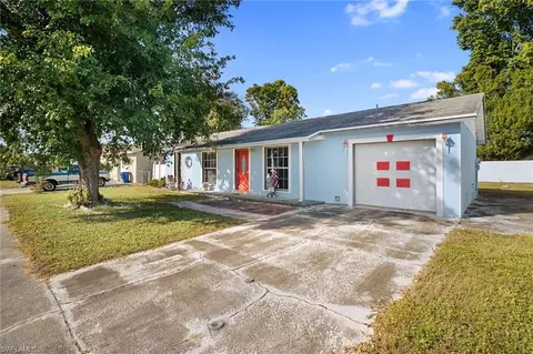 954 Jolly Rd, North Fort Myers, FL 33903