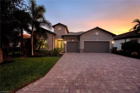 7716 Winding Cypress Dr, Naples, FL 34114