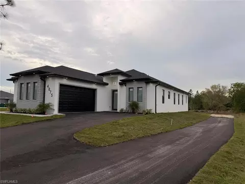 4875 Everglades Blvd N, Naples, FL 34120