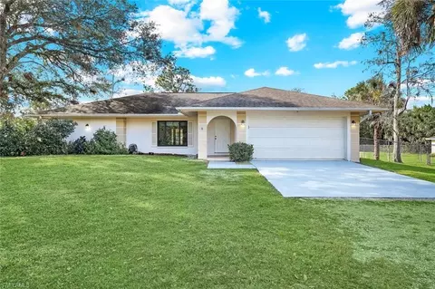 711 21st St SW, Naples, FL 34117