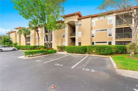 8950 Colonnades Ct E #815, Bonita Springs, FL 34135