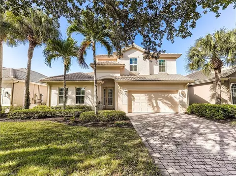 22050 Longleaf Trail Dr, Bonita Springs, FL 34135
