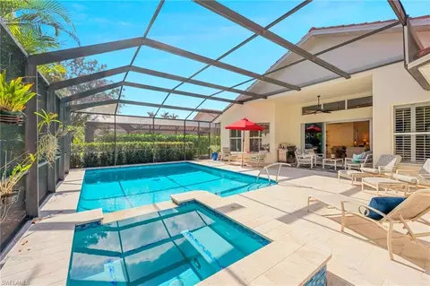 4748 Cerromar Dr, Naples, FL 34112