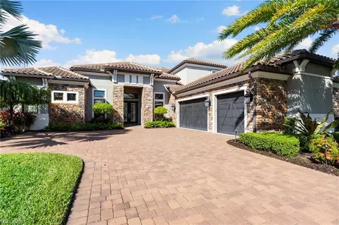 3445 Wellfleet Ln, Naples, FL 34114