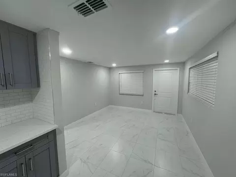 5317 Fleming St, Naples, FL 34113 photo 6