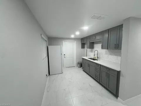 5317 Fleming St, Naples, FL 34113 photo 4