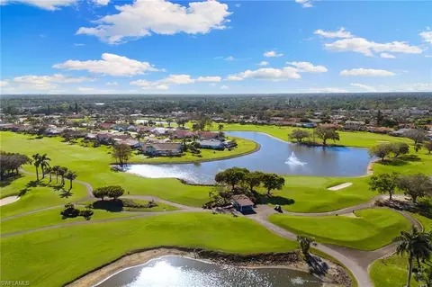 1051 Foxfire Ln #205, Naples, FL 34104