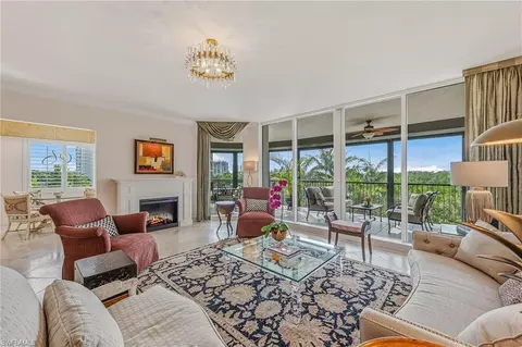 8930 Bay Colony Dr #301, Naples, FL 34108