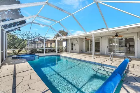 173 Stanhope Cir, Naples, FL 34104