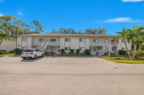 2360 Naples Trace Cir #2, Naples, FL 34109